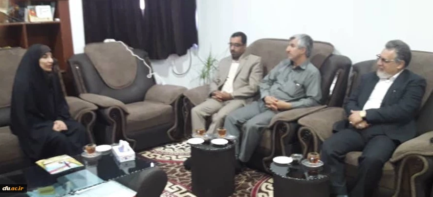 معاون نظارت، ارزیابی و تضمین کیفیت دانشگاه فرهنگیان:

تشکیل اتاق فکر و مشاوره به سیل زدگان ضروری است 2