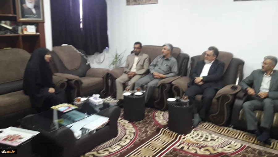 تشکیل جلسه آقای دکتر کچوییان (معاون نظارت ، ارزیابی وتضمین کیفیت )با فرماندار شهرستان کارون و بازدید از مناطق سیل زده این شهرستان