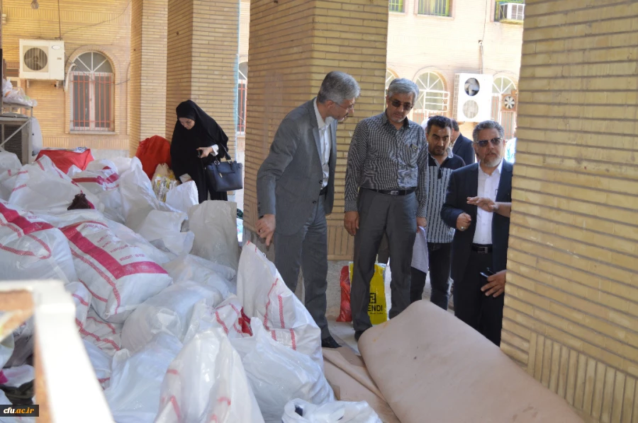 تشکیل جلسه آقای دکتر کچو ییان (معاون نظارت ، ارزیابی وتضمین کیفیت )با اعضای ستاد وامداد رسانی دانشگاه فرهنگیان استان خوزستان وبازدید از ستاد مرکزی وامداد رسانی در مدیریت امور پردیس های استان خوزستان