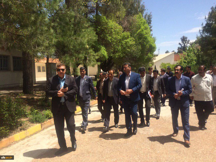 جلسه روسا ، مدیران کل و نمایندگا ن دستگاههای اجرایی استان فارس در دانشگاه فرهنگیان فارس واحد آموزش عالی شهید مطهری برای بررسی و رفع مسائل و مشکلات این مرکز 11