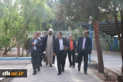 نشست هم اندیشی اساتید و کارکنان پردیس شهیدان پاک نژاد یزد با دکتر خاکی معاونت محترم طرح و برنامه و توسعه منابع دانشگاه فرهنگیان
 9