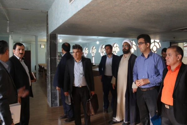 نشست هم اندیشی اساتید و کارکنان پردیس شهیدان پاک نژاد یزد با دکتر خاکی معاونت محترم طرح و برنامه و توسعه منابع دانشگاه فرهنگیان
 13