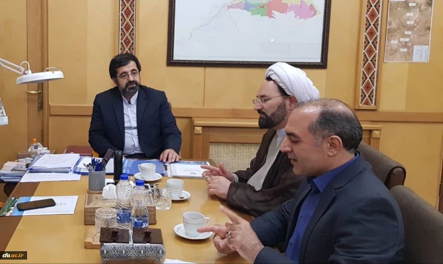 در راستای اجرایی ساختن مصوبات هیأت امنای دانشگاه فرهنگیان استان اردبیل صورت گرفت:

دیدار سرپرست دانشگاه فرهنگیان اردبیل با استاندار محترم اردبیل 2