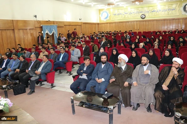 در دانشگاه فرهنگیان کهگیلویه و بویراحمد برگزار گردید:

تبیین بیانیه گام دوم انقلاب با حضور آیت الله فرحانی 3