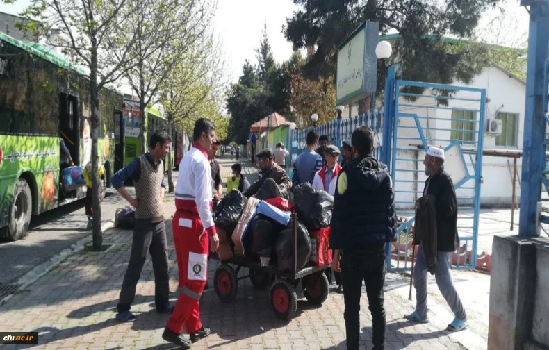 در بازدید از استان گلستان عنوان شد :

خدمات رسانی همکاران و دانشجومعلمان  به سیل زدگان  استان گلستان از اسکان تا بازسازی 2