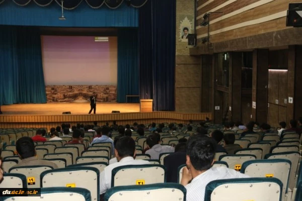 همایش ساعت فرهنگی با حضور دانش آموختگان موفق پردیس شهیدان پاک نژاد:

تجارب ارزنده، باید ها و نباید های دانشجو معلمی
 2