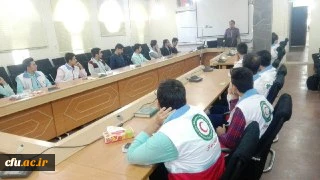 به همت کانون هلال احمر دانشگاه فرهنگیان یزد برگزار شد:

آغاز دوره کمک های اولیه در پردیس شهیدان پاک نژاد یزد
 2