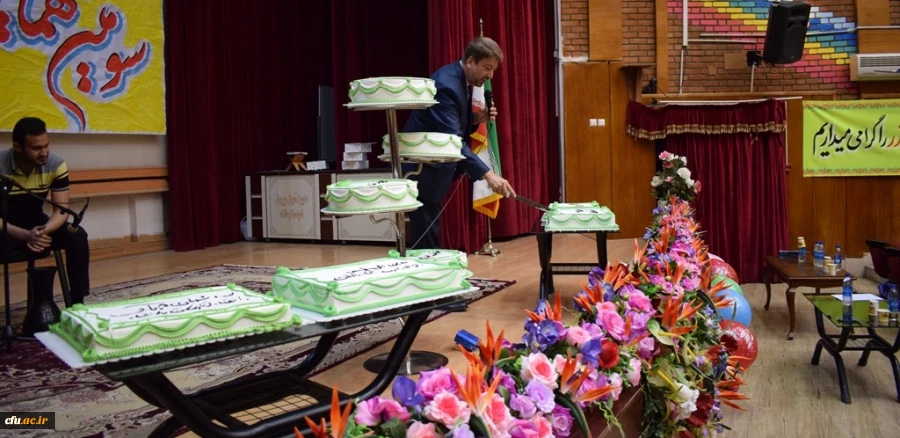 سومین همایش بزرگ معلم مهدوی دردانشگاه فرهنگیان کرمانشاه  برگزار شد. 7