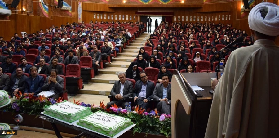 سومین همایش بزرگ معلم مهدوی دردانشگاه فرهنگیان کرمانشاه  برگزار شد. 8