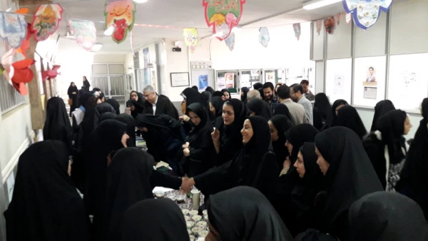 در پردیس زینب کبری(س) اراک برگزار شد

مراسم سیل مهربانی 2