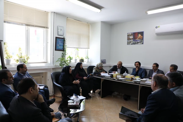 در جلسه کمیته اجرایی نکوداشت یکصد سال تربیت معلم،  امروز مطرح شد:

رئیس جمهور مهمان ویژه نکوداشت یکصد سال تربیت معلم در ایران 4