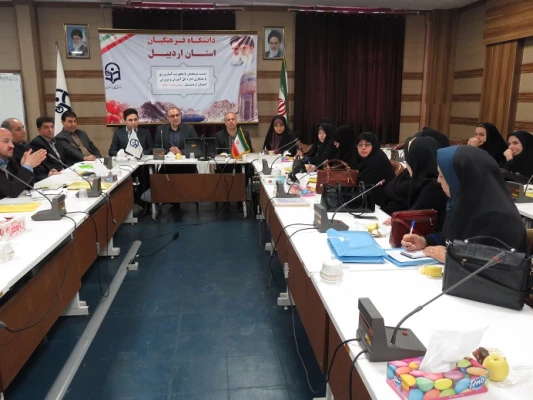 به مناسبت گرامیداشت هفته سرآمدی آموزش:

برگزاری «نشست نومعلمان» با مشارکت اداره کل آموزش و پرورش 3