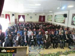 از سوی معاون دانشجویی به مناسبت هفته سراهای دانشجویی انجام شد:

تکریم از خیرین و کلنگ زنی پروژه عمرانی خوابگاه دانشجویی پردیس امیر کبیر 3