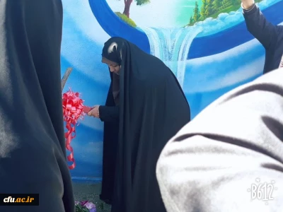 از سوی معاون دانشجویی به مناسبت هفته سراهای دانشجویی انجام شد:
تکریم از خیرین و کلنگ زنی پروژه عمرانی خوابگاه دانشجویی پردیس امیر کبیر