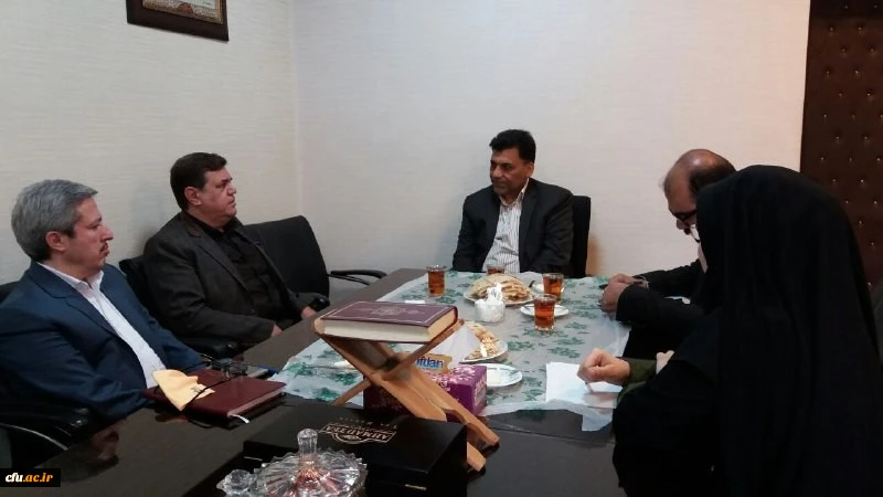 دکتر خنیفر در جلسه شورای مدیران معاونت فرهنگی و اجتماعی دانشگاه:

سال۱۳۹۸ ؛ سال شکوفایی فعالیت های فرهنگی 3