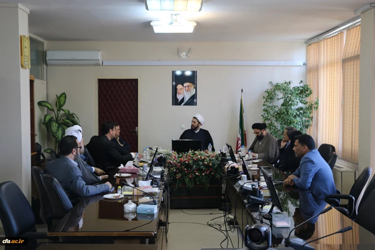 دیدار رئیس و معاونین دانشگاه فرهنگیان با حجت الاسلام والمسلمین رستمی 4