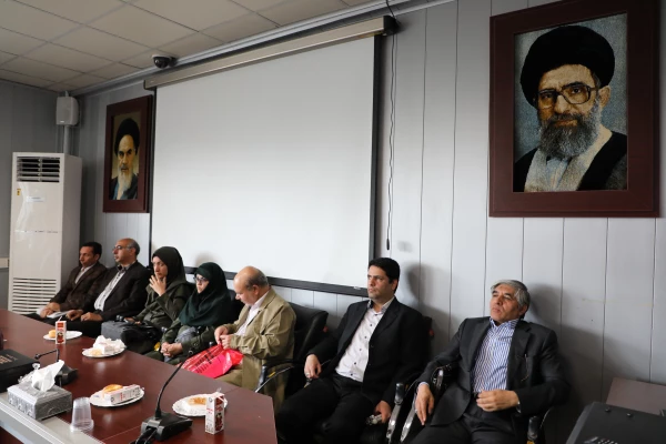 دیدار و ملاقات عمومی رئیس دانشگاه با مراجعین انجام شد 2