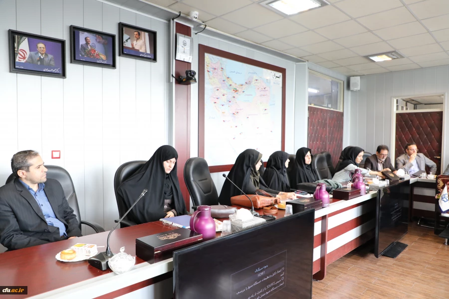 دیدار و ملاقات عمومی رئیس دانشگاه با مراجعین انجام شد 3