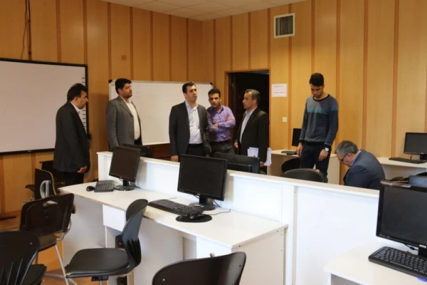 بازدید مسئولین طرح، برنامه و بودجه دانشگاه فرهنگیان از پردیس های استان یزد
 5