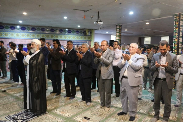 آیین بزرگداشت مقام معلم و دهه سرآمدی آموزش در پردیس آیت الله خامنه ای گرگان برگزار شد. 5