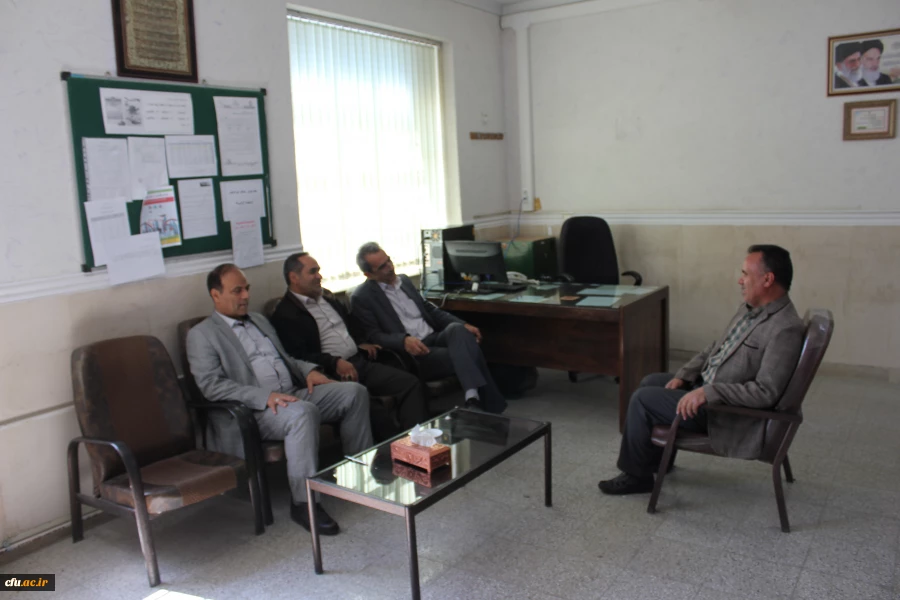 سرپرست دانشگاه فرهنگیان همدان در بازدید از مدارس مجری طرح کارورزی:

معلمان و مدیران شاغل در مدارس، اساتیدی با تجربه، مهربان و کمک حال دانشگاه فرهنگیان هستند