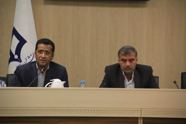 در پردیس شهید بهشتی هرمزگان برگزار گردید:

نشست مطالبه گری تشکل های دانشجویی دانشگاه فرهنگیان هرمزگان با نماینده محترم مردم بندرعباس در مجلس شورای اسلامی 2