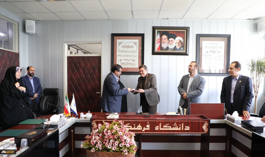 جلسه تکریم و معارفه مدیران کل حوزه تربیت بدنی و مشاوره، بهداشت و سلامت برگزار شد 3