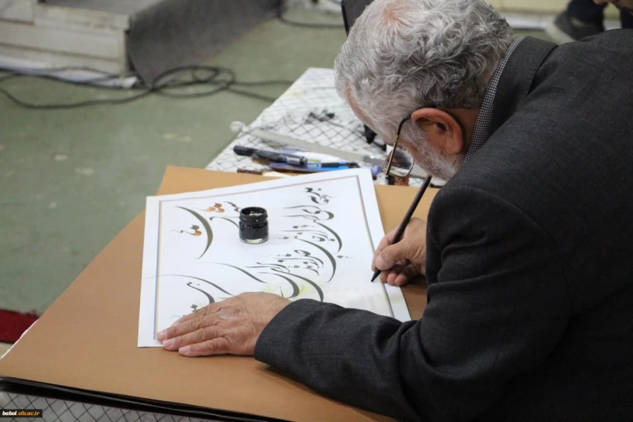 در مرکز آموزش عالی شهید رجایی بابل برگزار شد:
یادواره 33 شهید والامقام با حضور آیت الله سلیمانی عضو محترم مجلس خبرگان رهبری