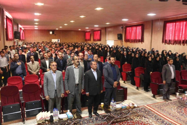 مراسم جشن هفته بزرگداشت مقام معلم و گرامیداشت استاد شهید مرتضی مطهری دانشگاه فرهنگیان خراسان شمالی با هدف کمک مالی به سیل زدگان استان های گلستان، فارس، لرستان، خوزستان و ... برگزار شد. 8