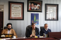 دکتر خنیفر در نشست با مدیران استانی:

مدیران با درایت خود ظرفیت های پنهان را اشکار و خیز بلندی به سمت پذیرش دانشجو و تکمیل ظرفیت در سال آینده بردارند 2