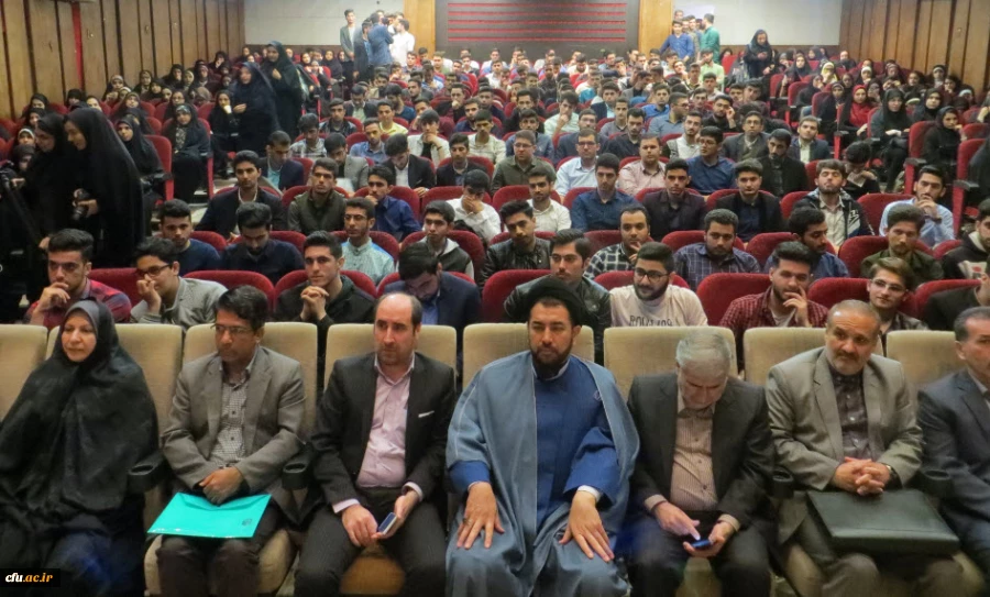 رئیس مجمع نمایندگان گیلان در جشن نکوداشت مقام معلم و هفته سرآمدی آموزش در دانشگاه فرهنگیان گیلان خطاب به دانشجویان : دانشمندان فردا امروز از شما می آموزند. 2