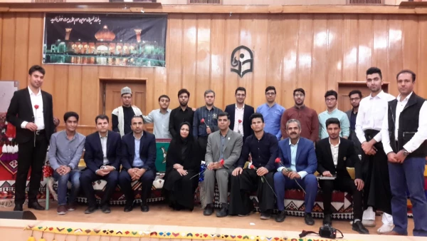 نشست با دانش آموختگان (نو معلمان) دانشگاه فرهنگیان فارس به مناسبت دهه سرآمدی آموزش 3