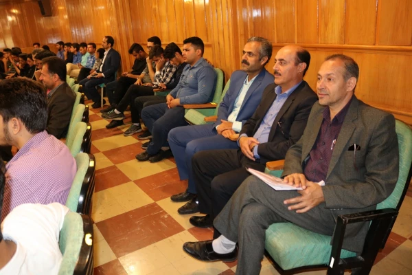 نشست با دانش آموختگان (نو معلمان) دانشگاه فرهنگیان فارس به مناسبت دهه سرآمدی آموزش 5