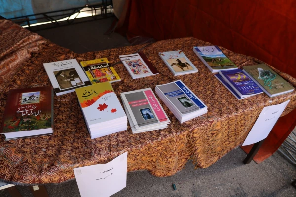 به مناسبت دهه سرآمدی آموزش و بزرگداشت مقام معلم همایش دانشجویی قومیت های دانشگاه فرهنگیان فارس با دعوت از نمایندگانی از سایر دستگاهها برگزار گردید 11