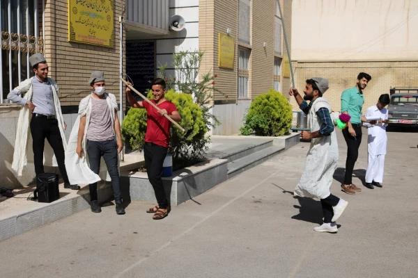 به مناسبت دهه سرآمدی آموزش و بزرگداشت مقام معلم همایش دانشجویی قومیت های دانشگاه فرهنگیان فارس با دعوت از نمایندگانی از سایر دستگاهها برگزار گردید 14