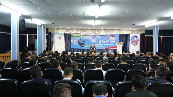 پروفسور ارسلان شادمان در دانشگاه فرهنگیان کردستان عنوان کرد؛

هیچ عشقی به اندازه عشق به معلمی برایم دلنشین نبوده است 6