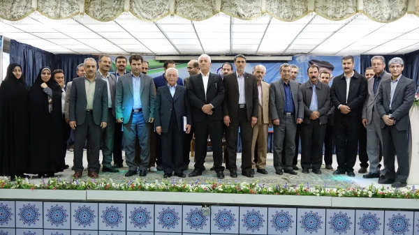 پروفسور ارسلان شادمان در دانشگاه فرهنگیان کردستان عنوان کرد؛

هیچ عشقی به اندازه عشق به معلمی برایم دلنشین نبوده است 9