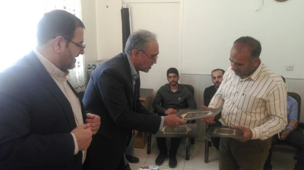 بازدید از مدارس کارورزی به مناسبت گرامیداشت دهه سرآمدی آموزش