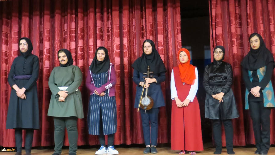 راهیابی گروه سرود و تئاتر پردیس شهید باهنر فارس به مرحله کشوری بیست و نهمین جشنواره فرهنگی هنری دانشگاه فرهنگیان