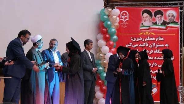 آئین دانش آموختگی دانشجومعلمان ورودی 94 دانشگاه فرهنگیان کرمان