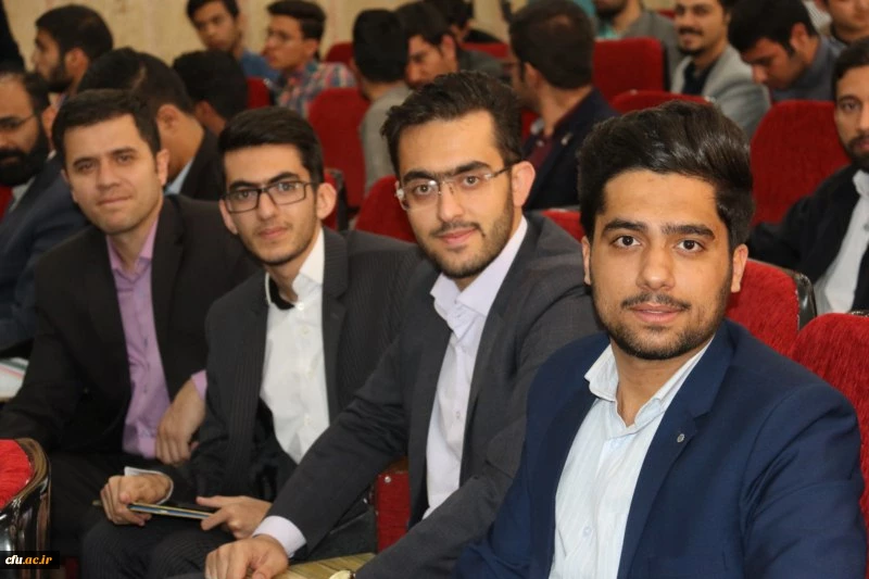 مدیرکل فرهنگی دانشگاه فرهنگیان در اختتامیه مرحله کشوری جشنواره فرهنگی دانشجومعلمان در یزد:

رسالت اصلی دانشگاه فرهنگیان تربیت نیروی انسانی کیفی است.

 7