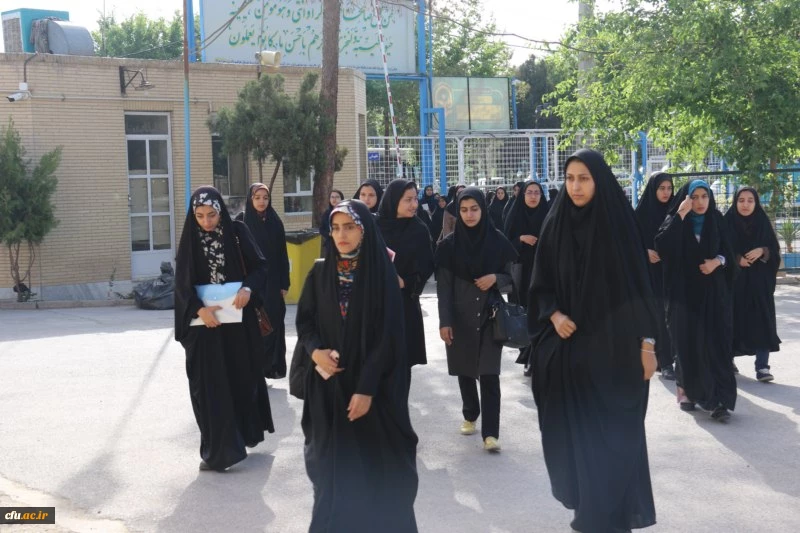 در دانشگاه فرهنگیان یزد برگزار گردید:

انتخابات مدیران مسئول نشریات دانشجویی دانشگاه فرهنگیان
 3