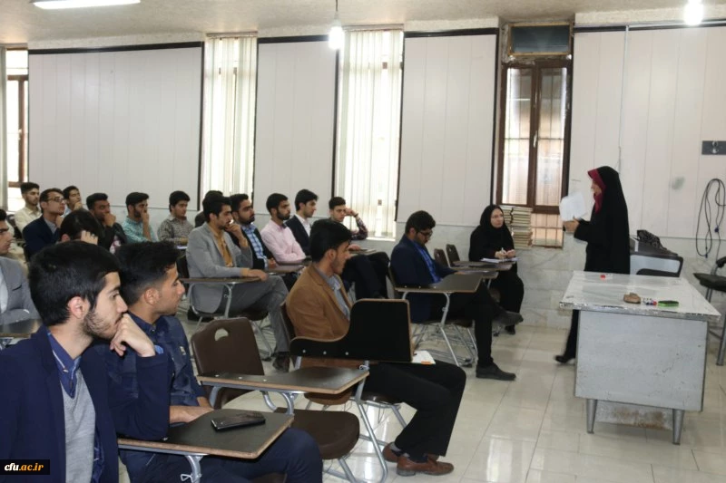 در دانشگاه فرهنگیان یزد برگزار گردید:

انتخابات مدیران مسئول نشریات دانشجویی دانشگاه فرهنگیان
 9