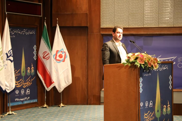 معاون آموزشی وتحصیلات تکمیلی دانشگاه در آیین نکوداشت یکصد سالگی تربیت معلم:

گرامیداشت روز و هفته معلم اقدامی نمادین در اهتمام و مشارکت جدی دولت و ملت در ارتقای سطح کمی و کیفی آموزش 2