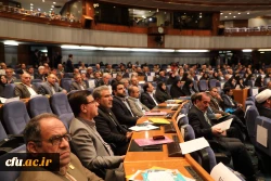 معاون آموزشی وتحصیلات تکمیلی دانشگاه در آیین نکوداشت یکصد سالگی تربیت معلم:

گرامیداشت روز و هفته معلم اقدامی نمادین در اهتمام و مشارکت جدی دولت و ملت در ارتقای سطح کمی و کیفی آموزش 2