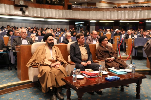 دبیر کمیته علمی نکوداشت یکصد سال تربیت معلم در ایران:

طراحی نظام مطلوب تربیت معلم مستلزم نگاه به گذشته است 2