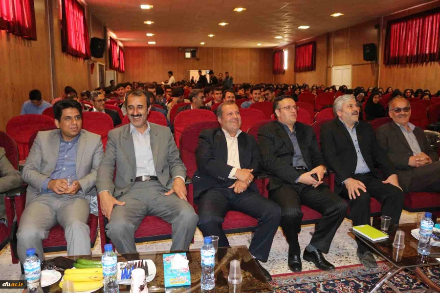 همایش هفته سراهای دانشجویی پردیس های خراسان شمالی با حضور مدیر کل امور حقوقی دانشگاه فرهنگیان کشور برگزار شد. 2