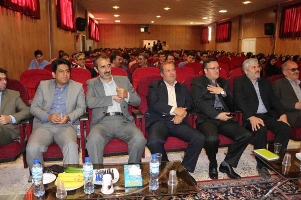 همایش هفته سراهای دانشجویی پردیس های خراسان شمالی با حضور مدیر کل امور حقوقی دانشگاه فرهنگیان کشور برگزار شد. 7