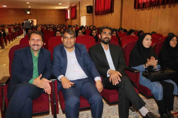 همایش هفته سراهای دانشجویی پردیس های خراسان شمالی با حضور مدیر کل امور حقوقی دانشگاه فرهنگیان کشور برگزار شد. 9