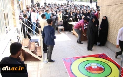 تیم نیک از پردیس شهید باهنر دانشگاه فرهنگیان کرمان در مسابقه نجات تخم مرغ به مقام قهرمانی دست یافت.